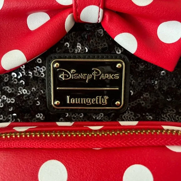 Loungefly Minnie Mouse Sequined Backpack - Picture 7 of 8